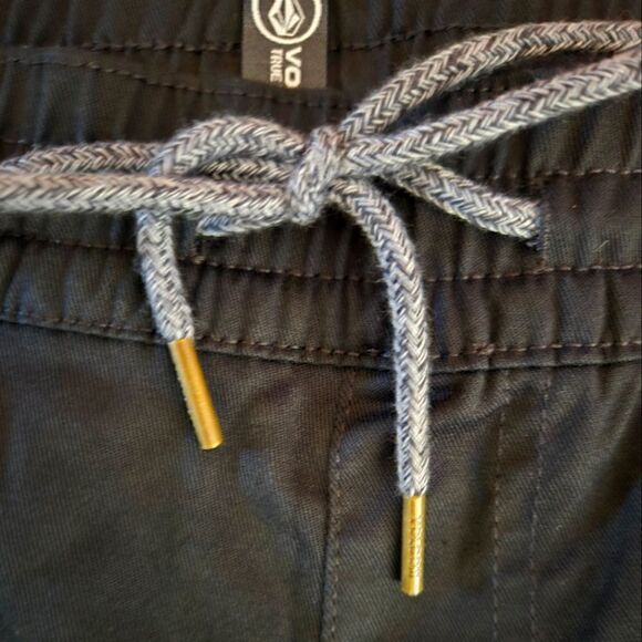 NWT VOLCUM "FRICKIN EW" SHORTS SZ.XXL - Picture 4 of 7